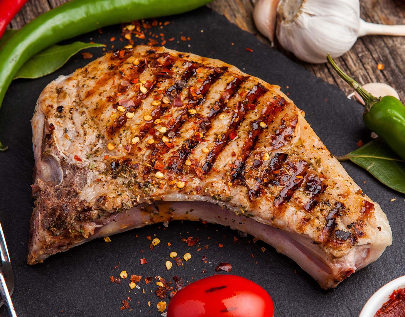 Chuletas ahumadas a la naranja